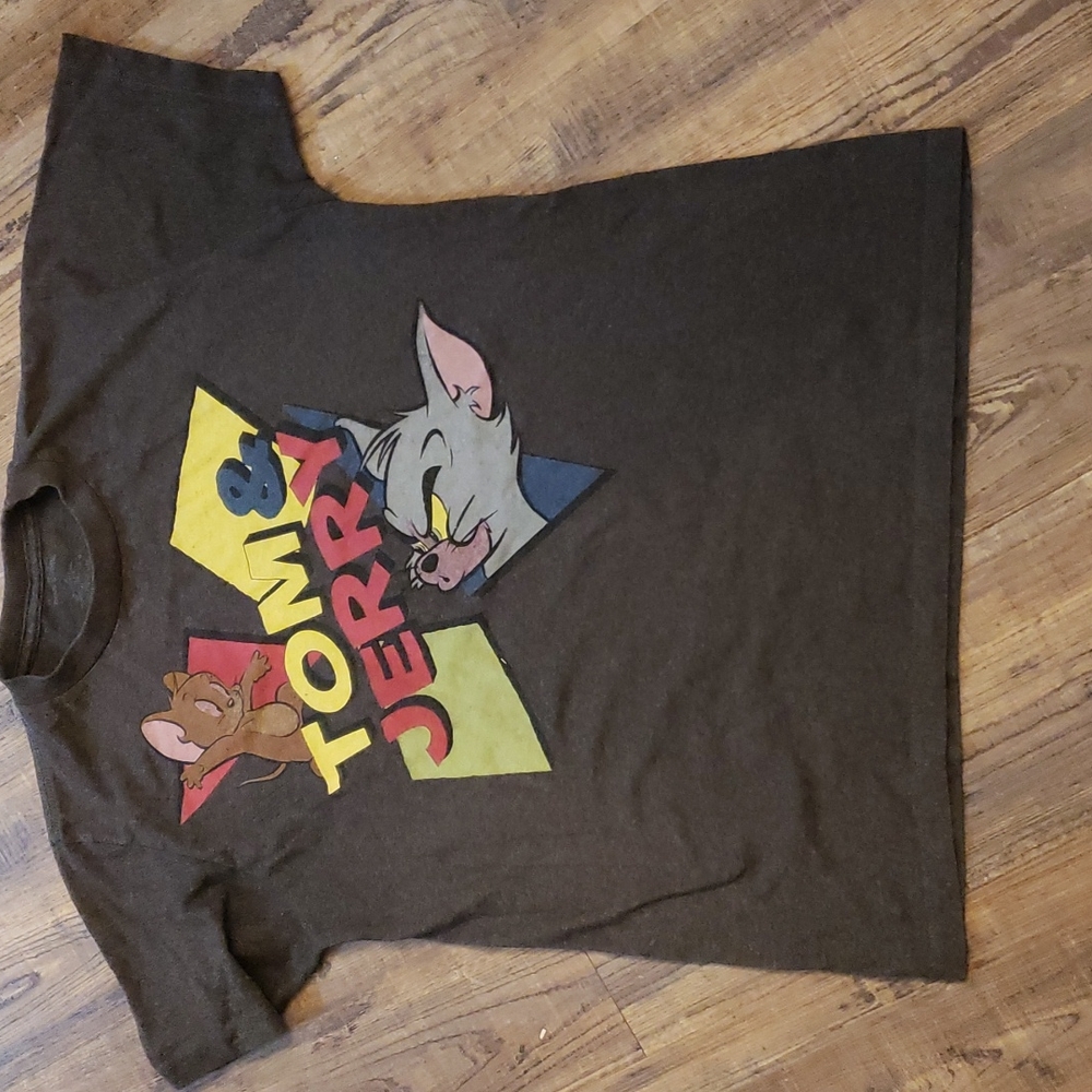 COPY - Tom and Jerry t shirt
